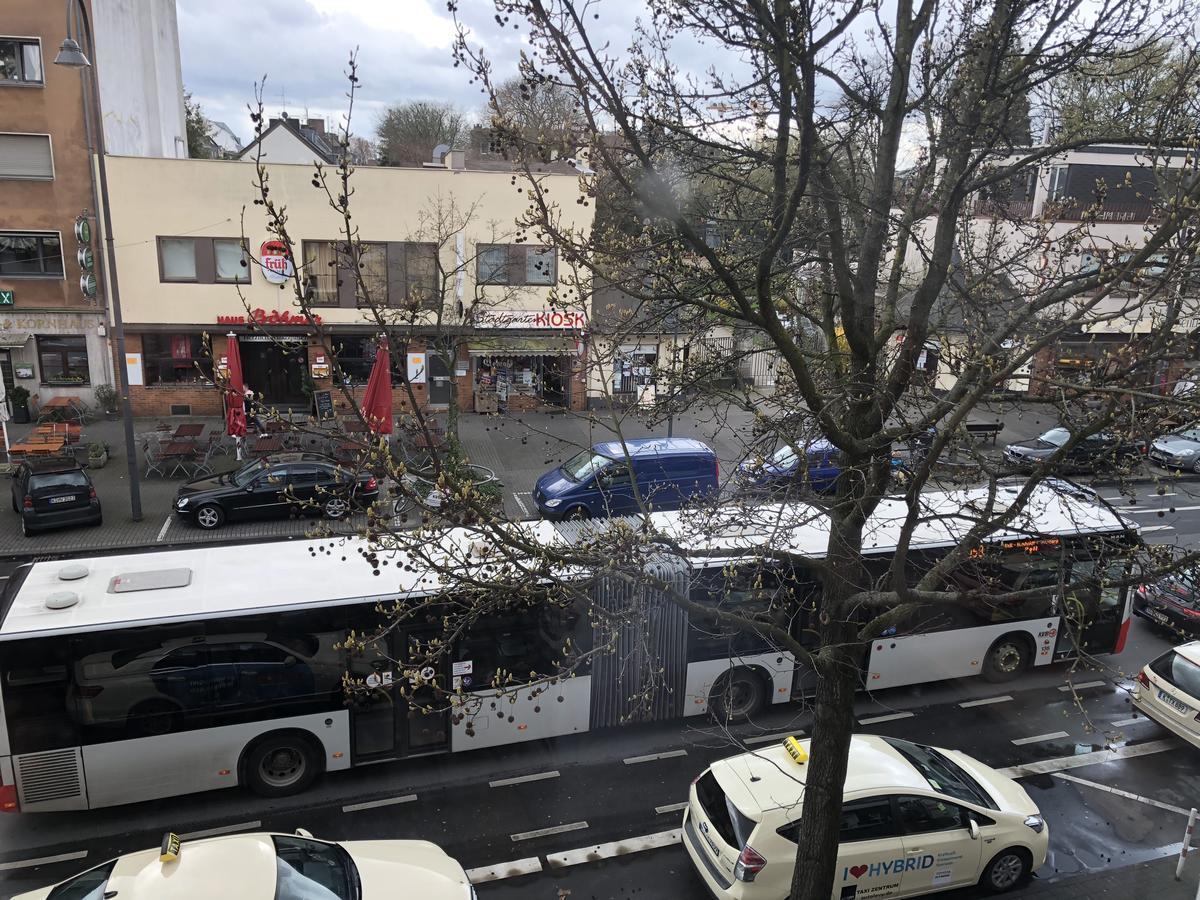 Hotel Moji Koeln Luaran gambar