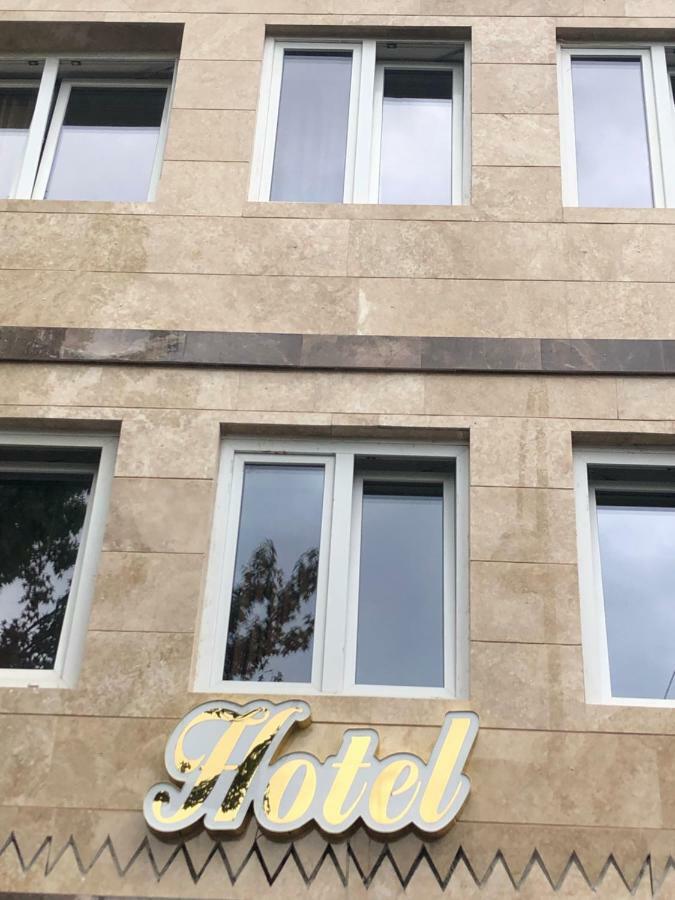Hotel Moji Koeln Luaran gambar
